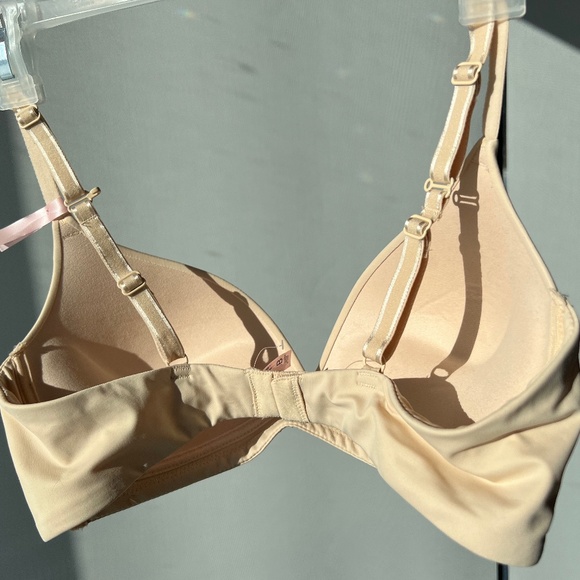 NEW Nude Wireless Bra (36B) - Picture 1 of 4